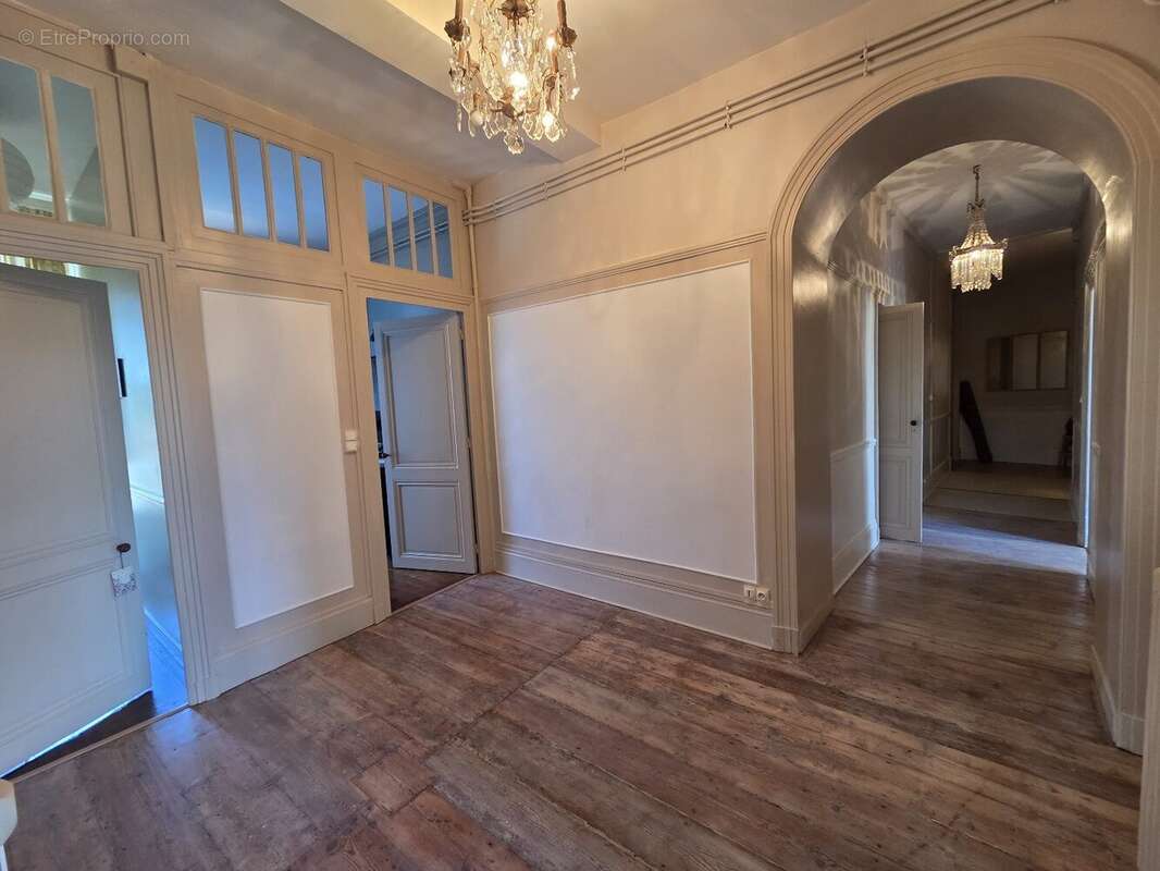 Appartement à COGNAC