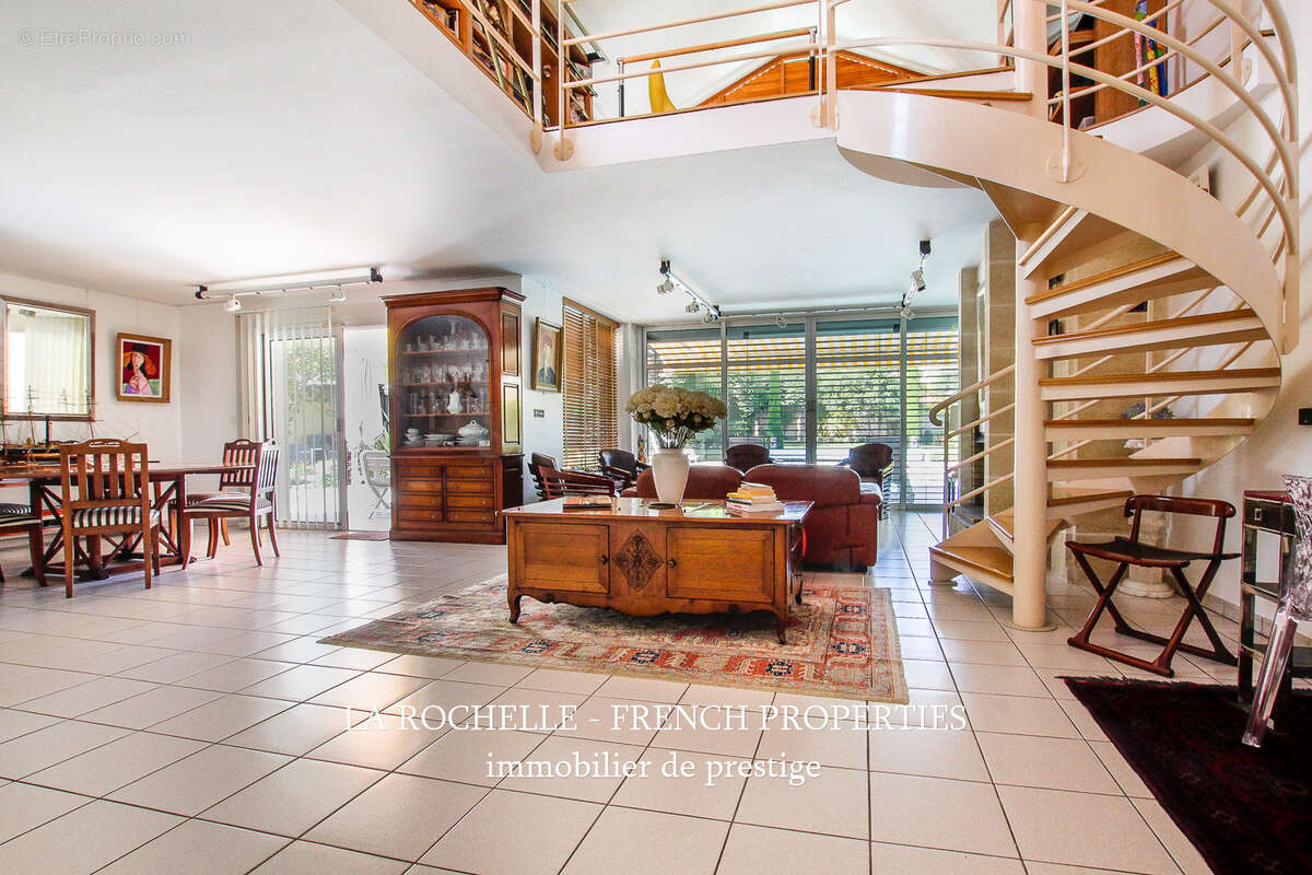 Maison à LA ROCHELLE
