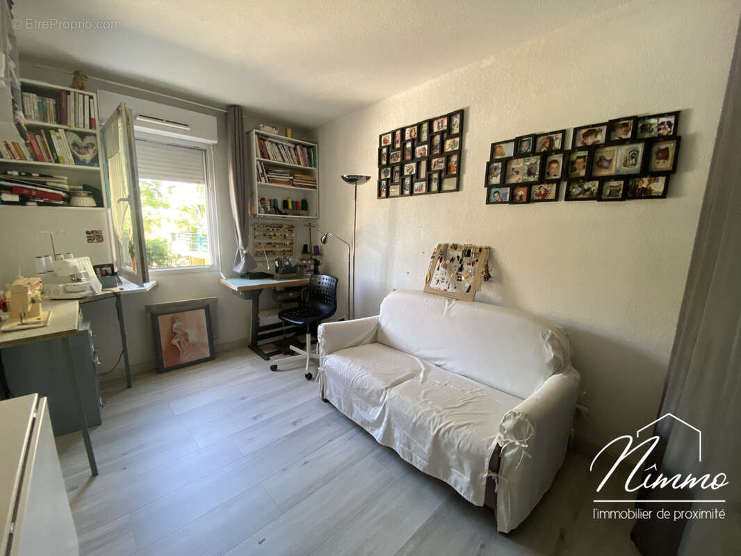 Exclusivite investisseur nimes sud les costieres appartement t3 avec terrasse parking prive piscine - photo 11