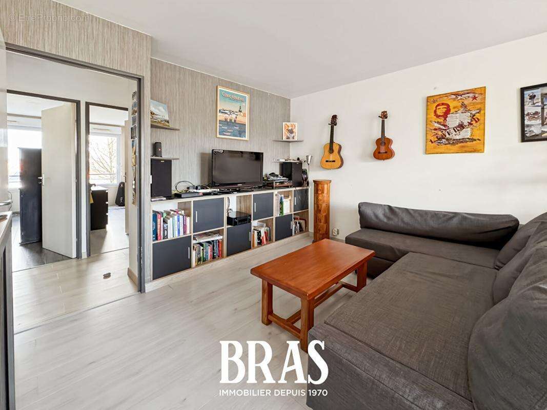 Appartement à REZE