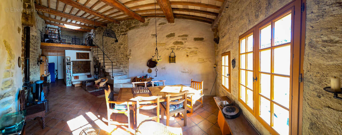 Maison à NEZIGNAN-L'EVEQUE