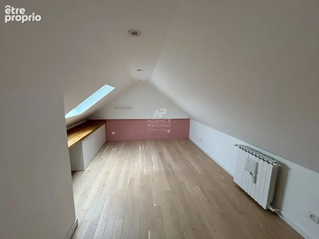 Maison - MAISONS-LAFFITTE - Quartier Saint Nicolas - Maison de 80.42m2 au sol - photo 10