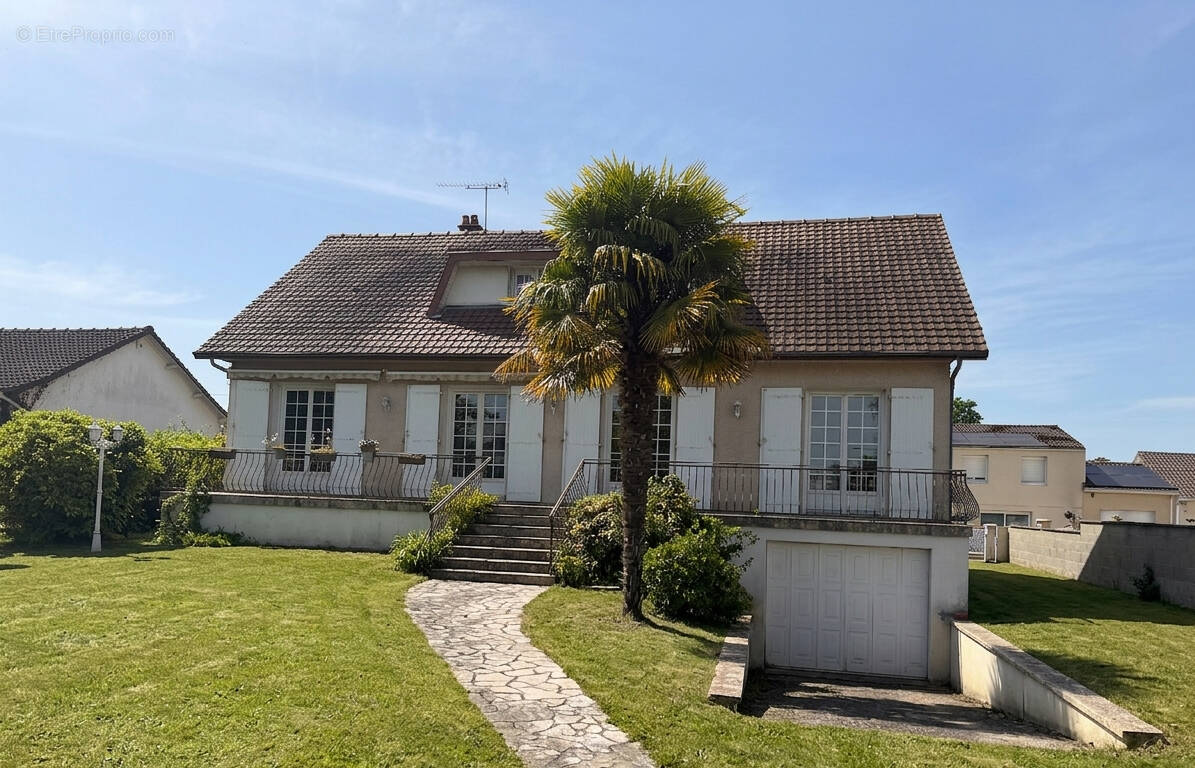 Maison à NAINTRE