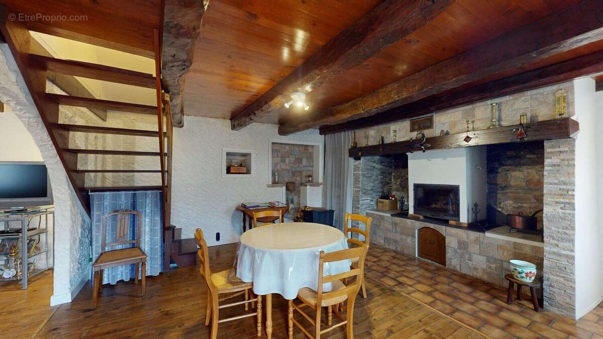 Maison T3 Villecomtal + terrain plat de 410 m² - photo 5
