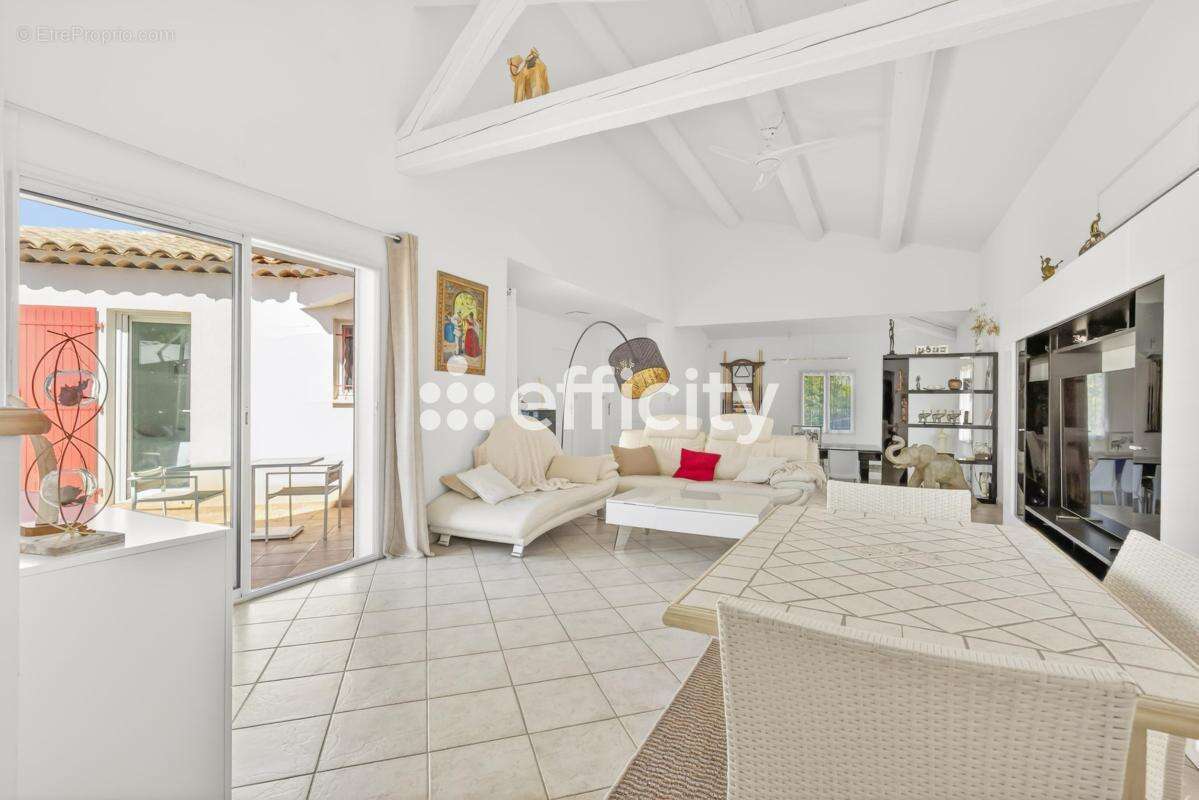 Maison 173 m² à Aix-En-Provence  - photo 13
