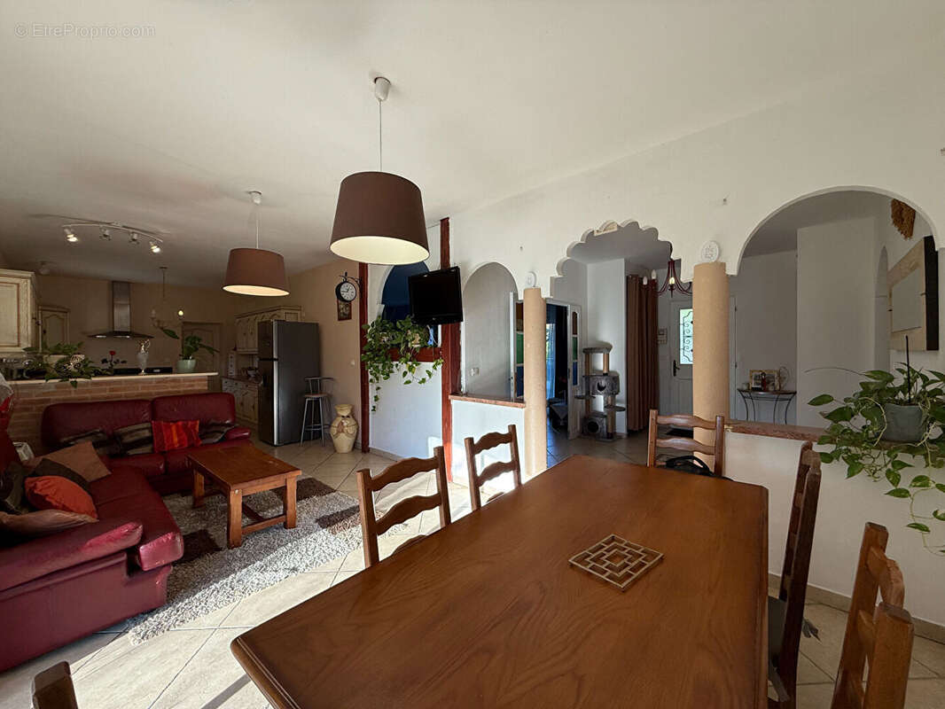 Maison à FONGRAVE