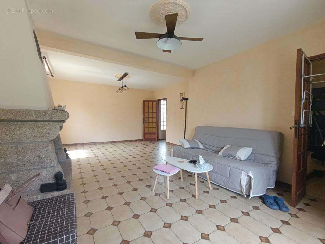 Maison à MOREAC