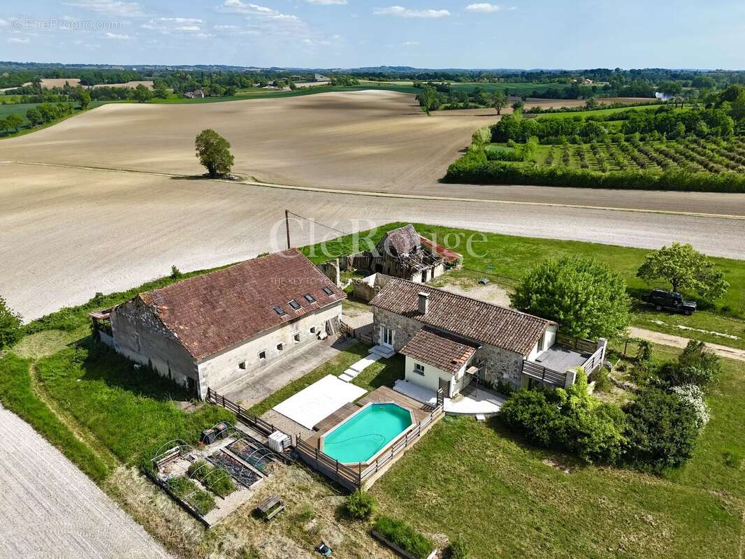 Maison à EYMET
