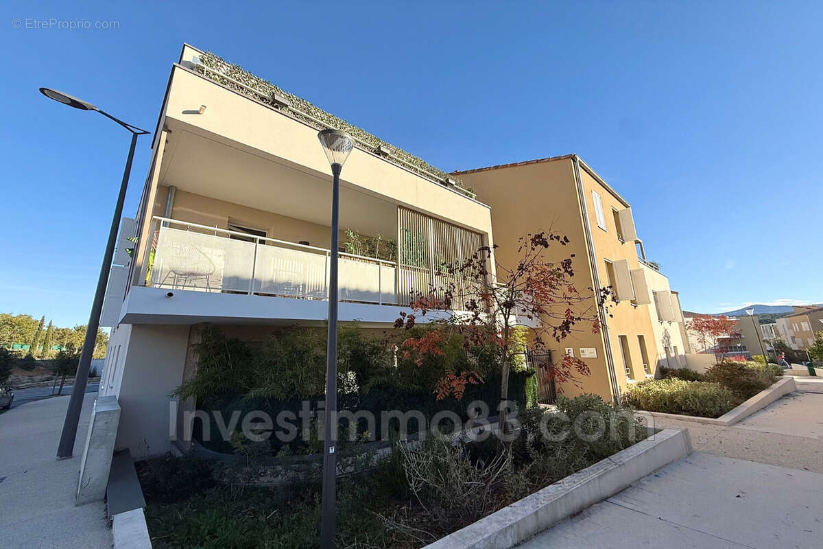 Appartement à MEYREUIL