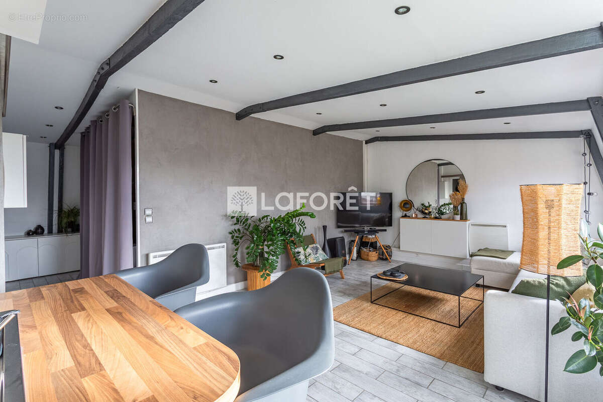 Appartement à VIRY-CHATILLON