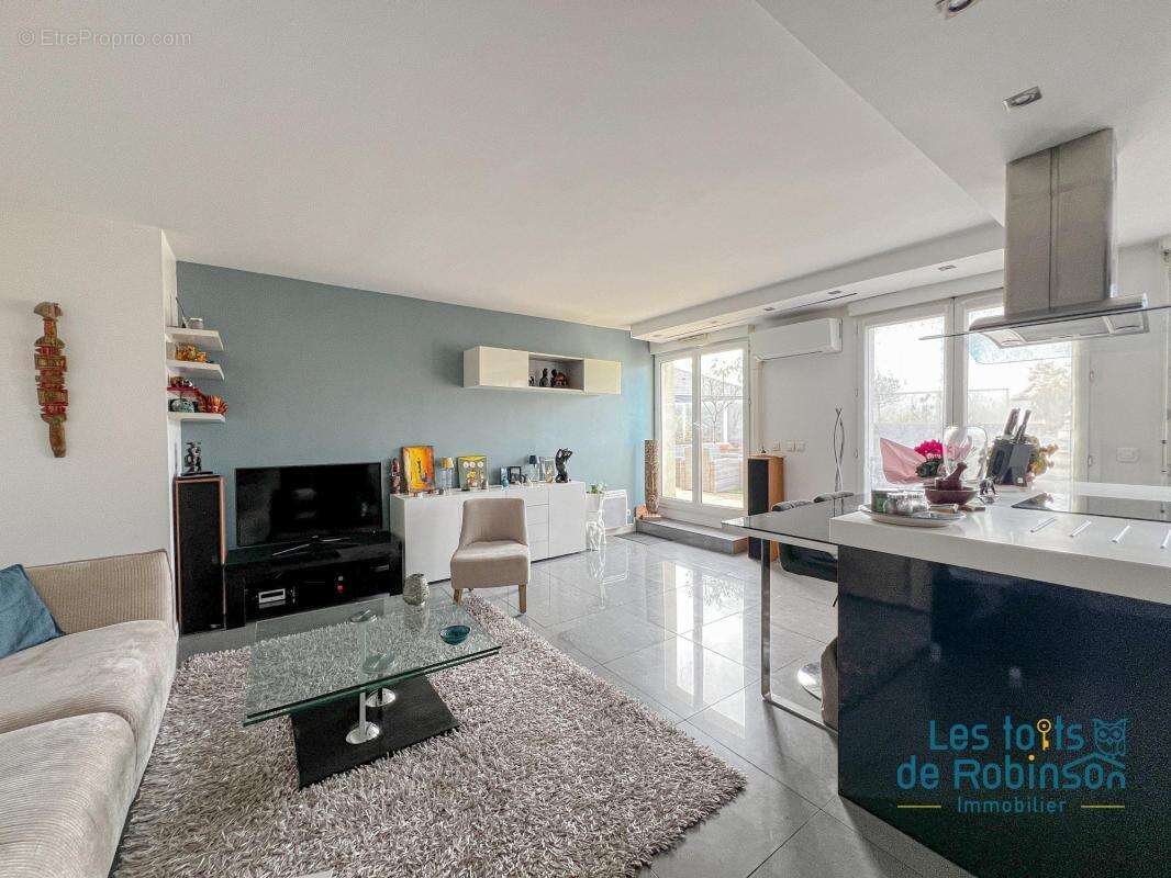 Appartement à LE PLESSIS-ROBINSON