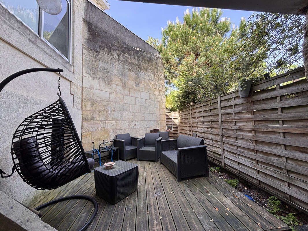 Appartement à BORDEAUX