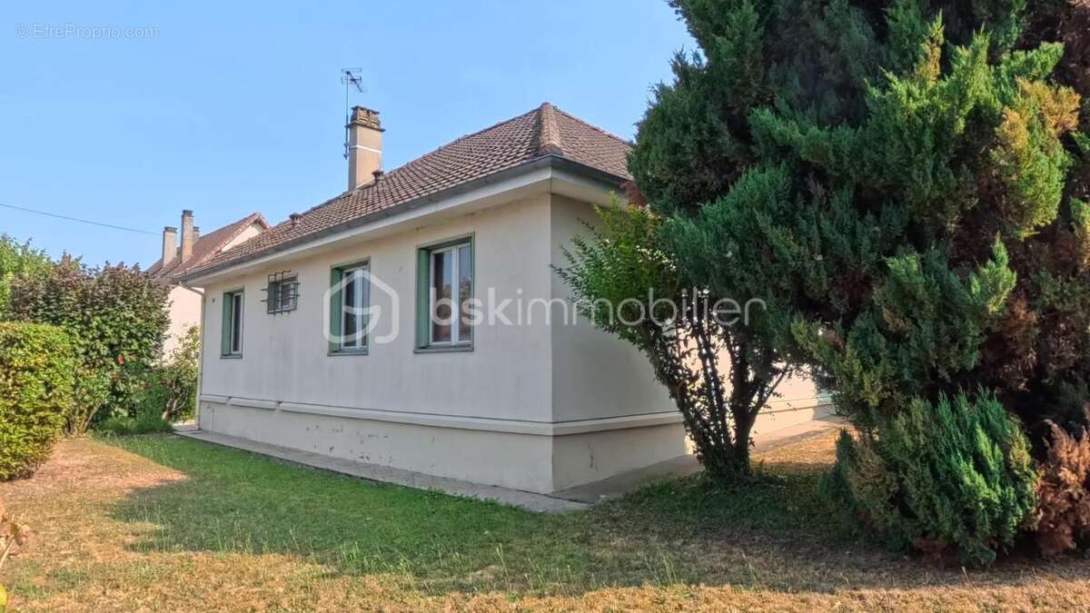 Maison 84 m2. Plain-pied de charme avec Jardin Arboré & Double Garage - photo 19