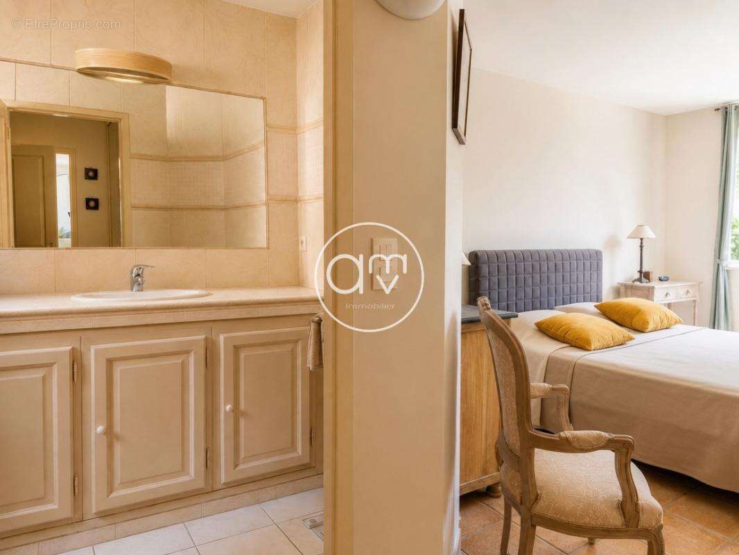 Hyères   les hauteurs - villa 130m2 - vue mer - piscine - do - photo 11
