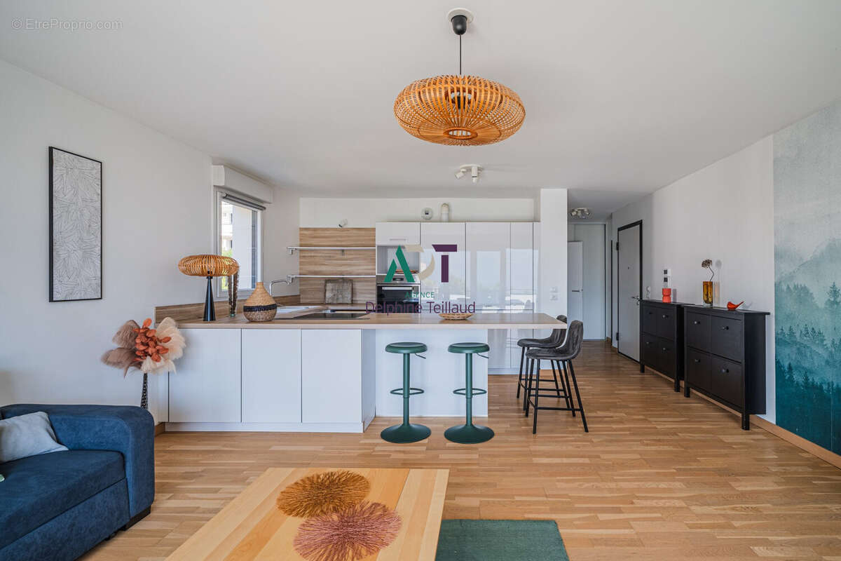 Appartement à SAINT-ISMIER