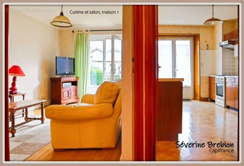 Ensemble immobilier de 2 maisons avec jardin et garage CHABRELOCHE (63) - photo 5