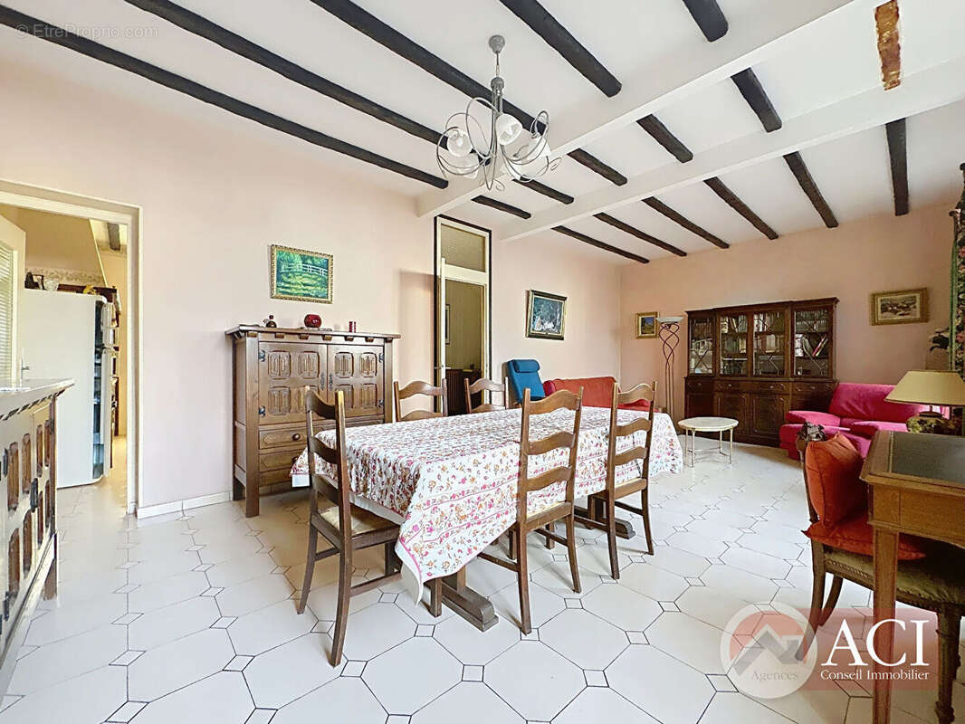 Maison à DEUIL-LA-BARRE