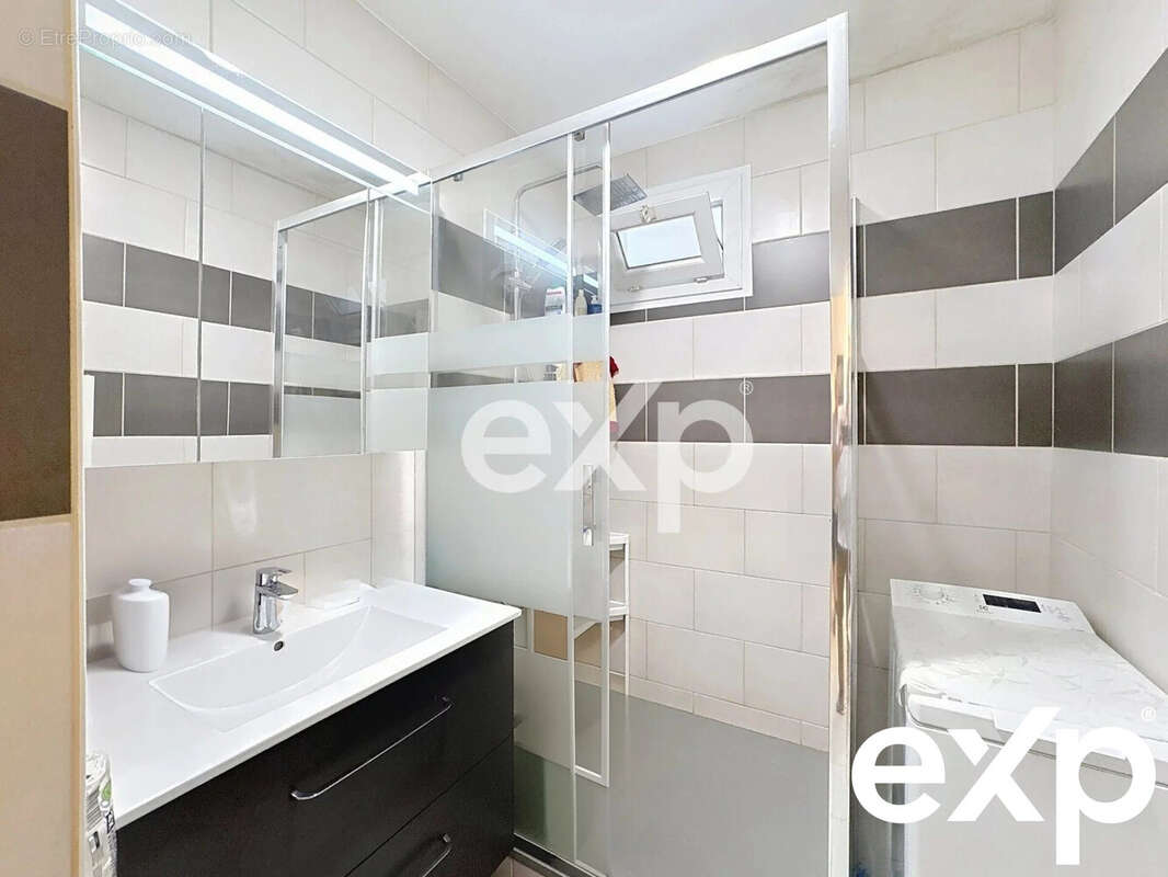 Appartement à MEYLAN