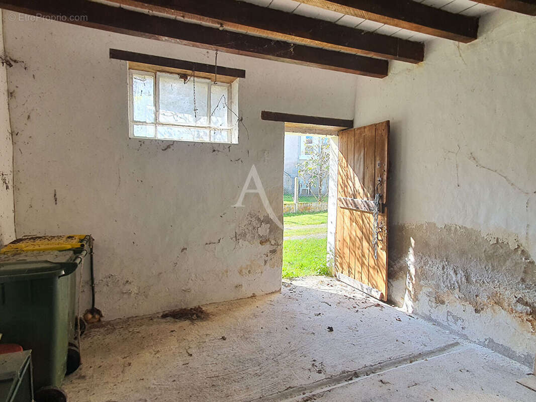 Maison à VILLENTROIS