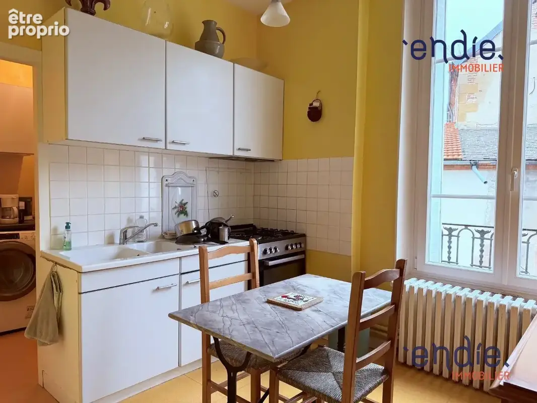 Appartement 5 pièces 139 m² à vendre à Moulins (03000) - photo 5
