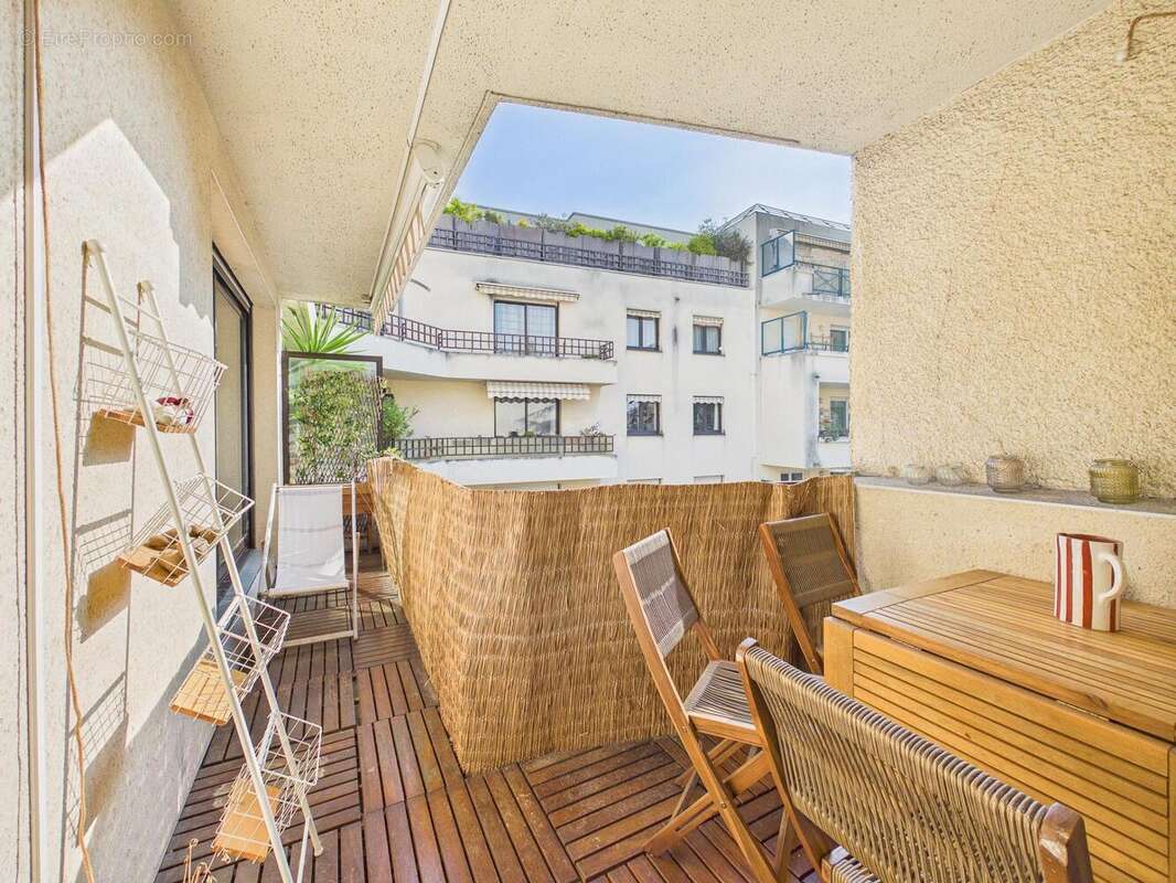 Photo 5 - Appartement à ASNIERES-SUR-SEINE
