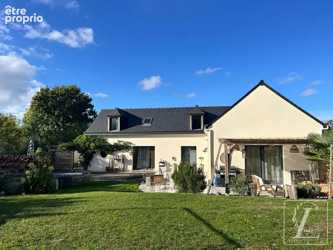 PLANGUENOUAL : Maison rénovée 6 pièces 175 m2 (env) - photo 17