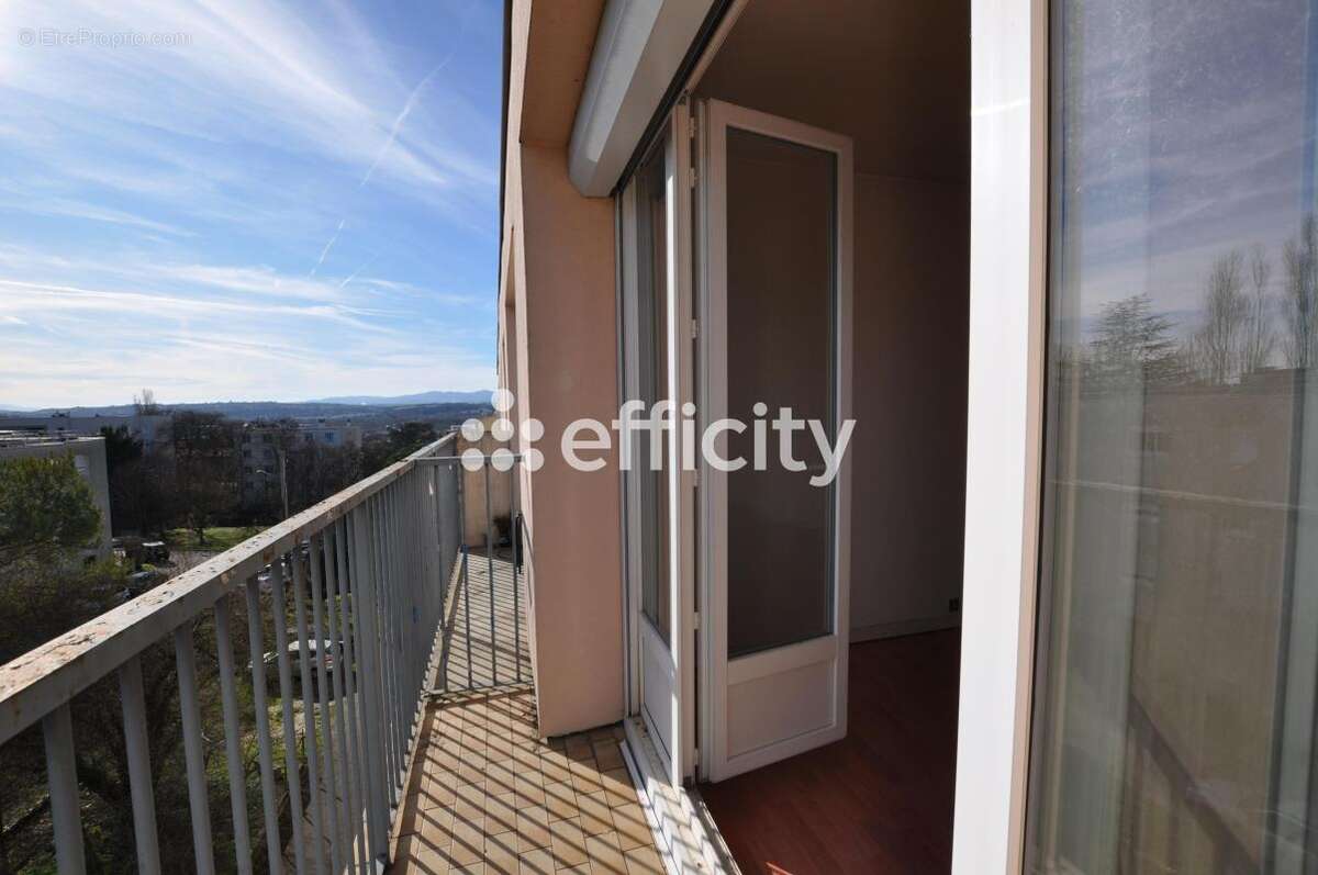 Appartement à FEYZIN