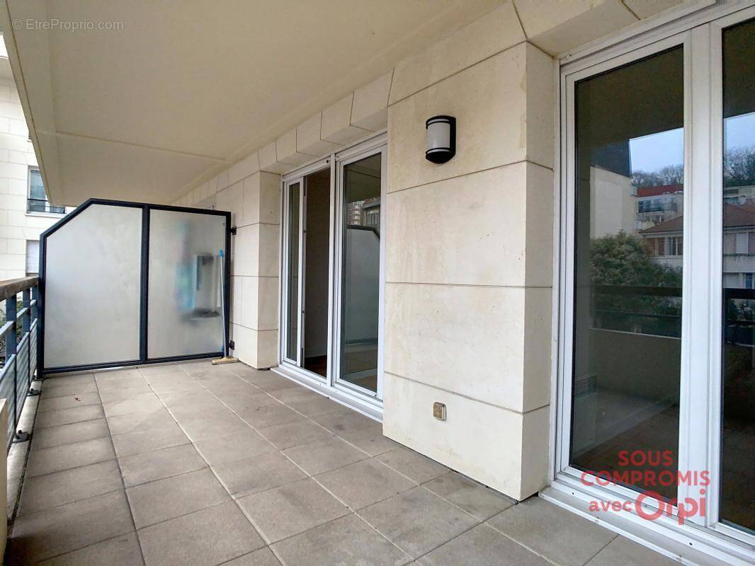 Appartement à ISSY-LES-MOULINEAUX