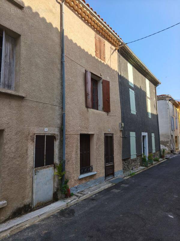 Maison à CAUDIES-DE-FENOUILLEDES
