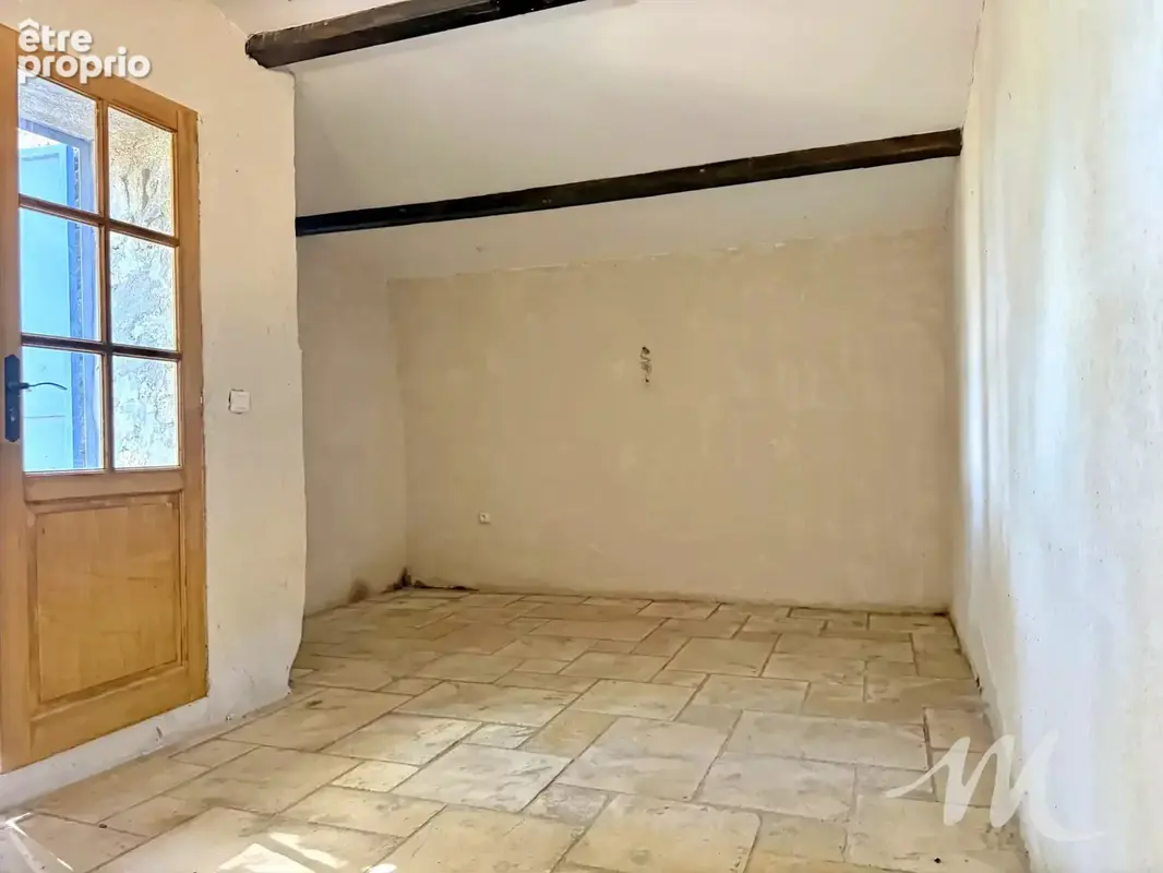 cabanon en pierres de 24 m² à Pontevès - photo 6