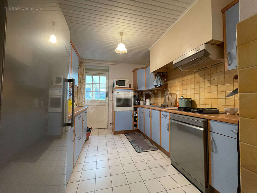 Maison à LAVAU