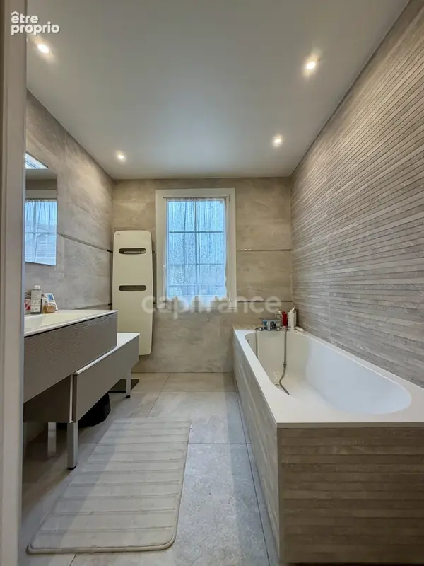 Maison familiale de 164 m² - 4 chambres - Port Cergy - photo 11