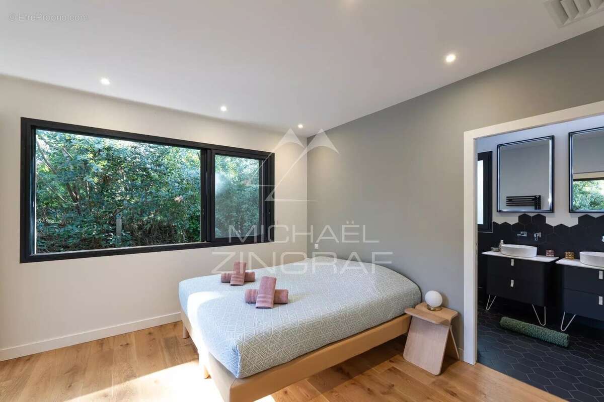 Maison à LE BOUSCAT