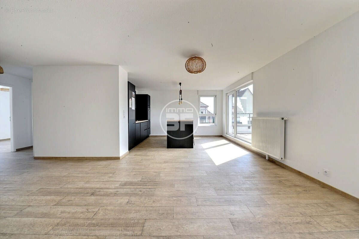 Appartement 84 m² à Saint-Louis  - photo 3