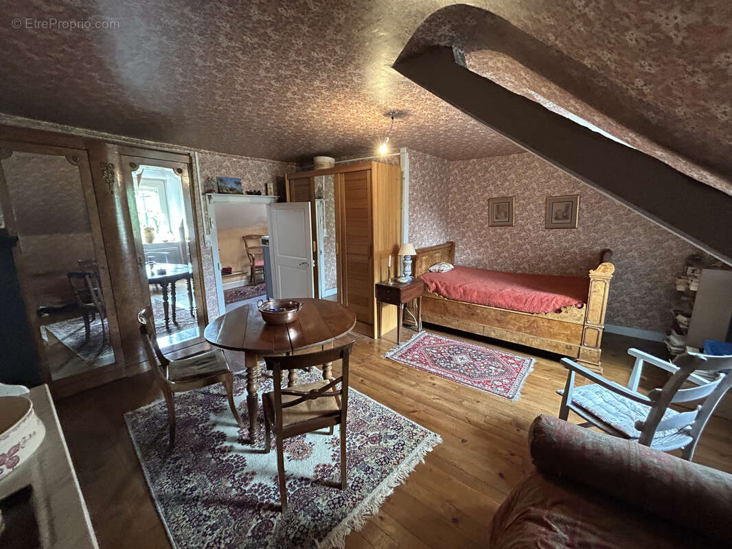 Maison à SEILHAC