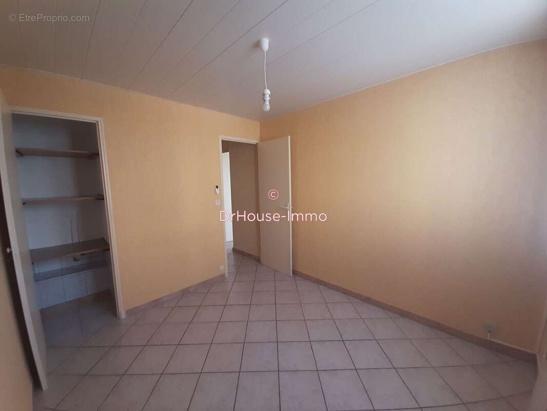 Appartement à MARSEILLE-14E