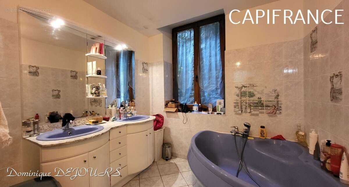 GRANDE MAISON avec piscine Idéal pour 2 familles souhaitant partager des espaces extérieurs communs ou projet de location - photo 17