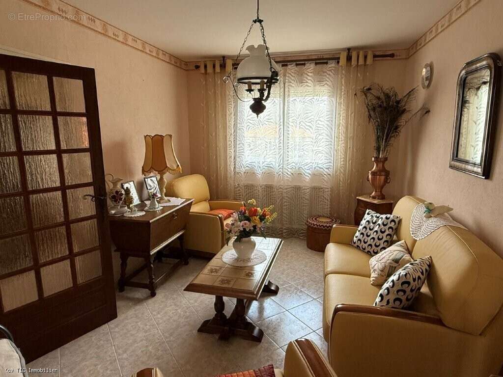 Maison à RUFFEC
