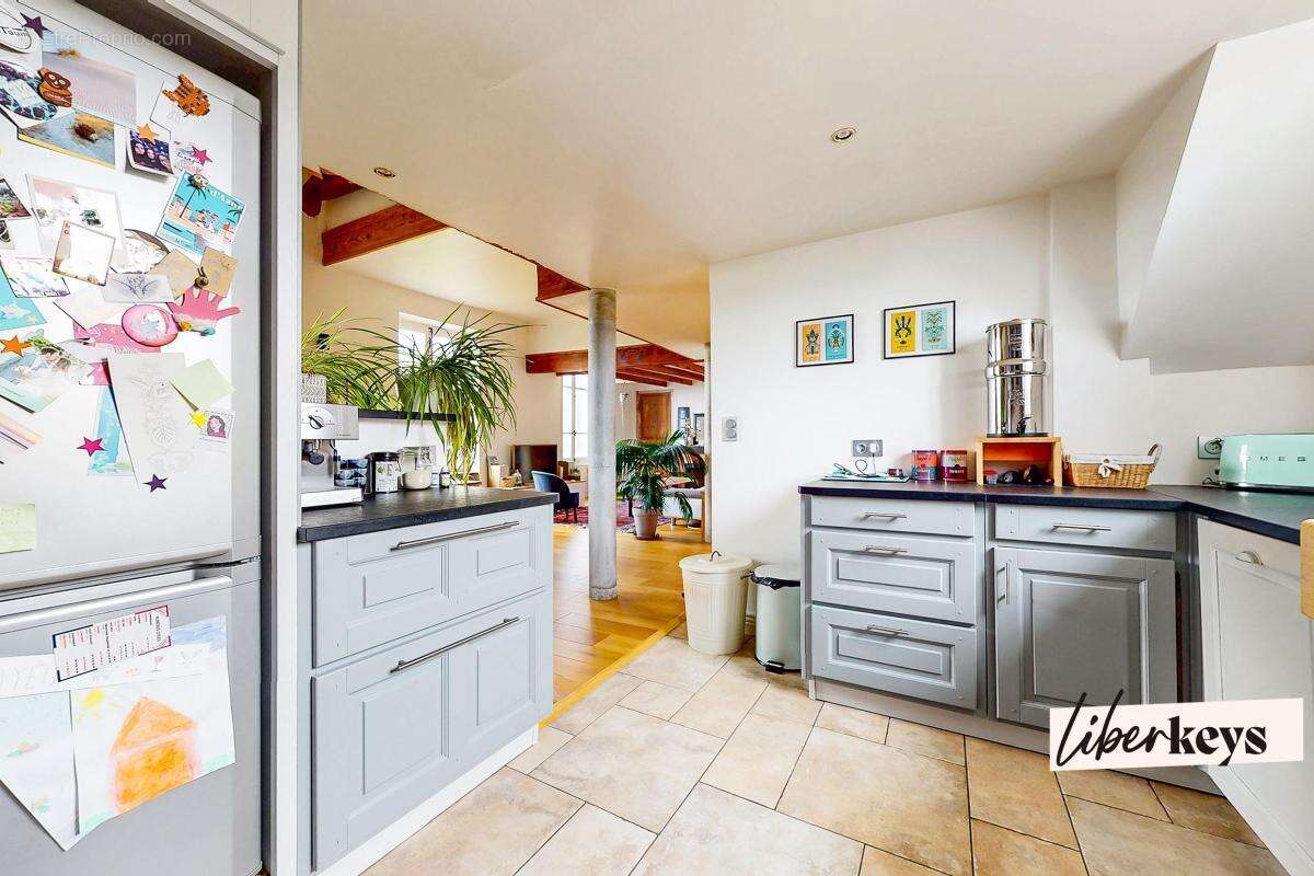 Duplex de charme de 87 m² – Dernier étage d'une maison bourgeoise – Terrasse tropézienne - photo 5