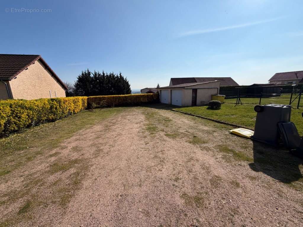 Maison à LE CREUSOT