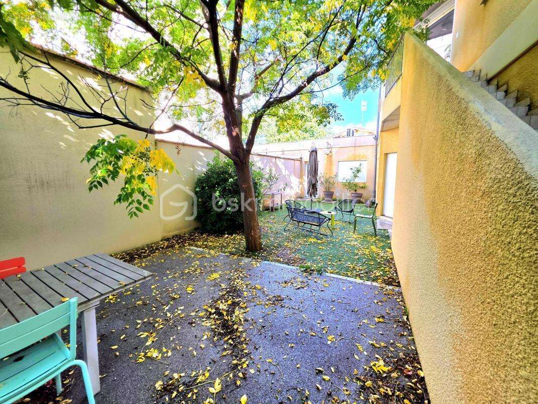 Appartement à PIERRELATTE