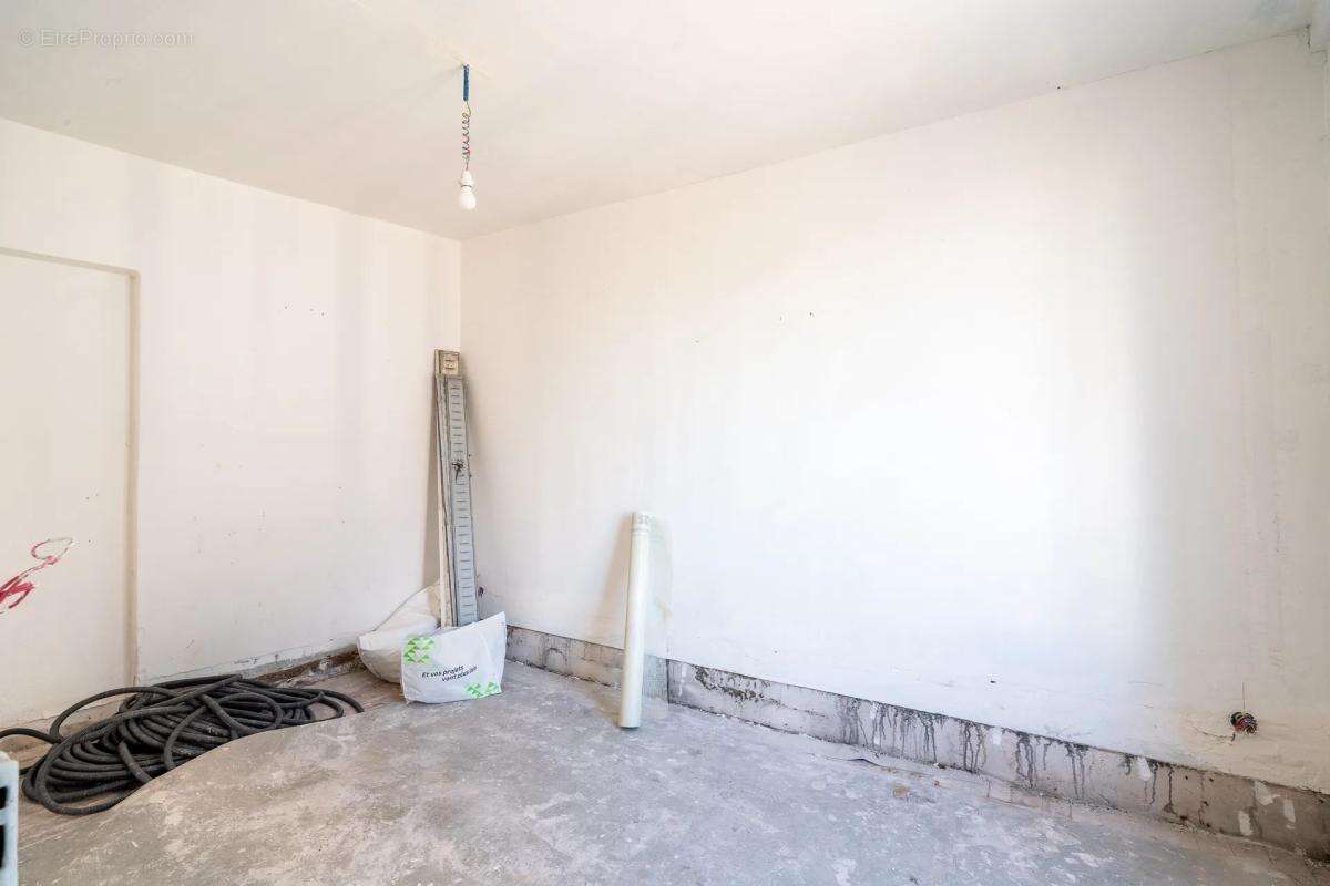 Appartement à SAINT-OUEN