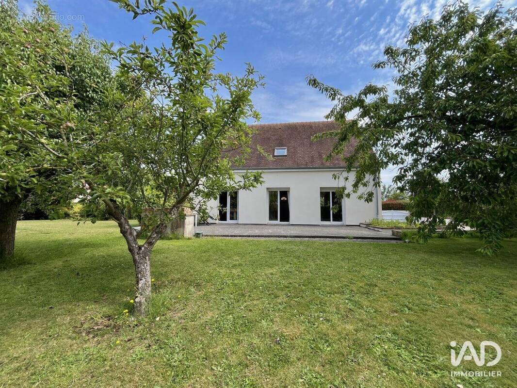 Photo 1 - Maison à SAINT-CONTEST