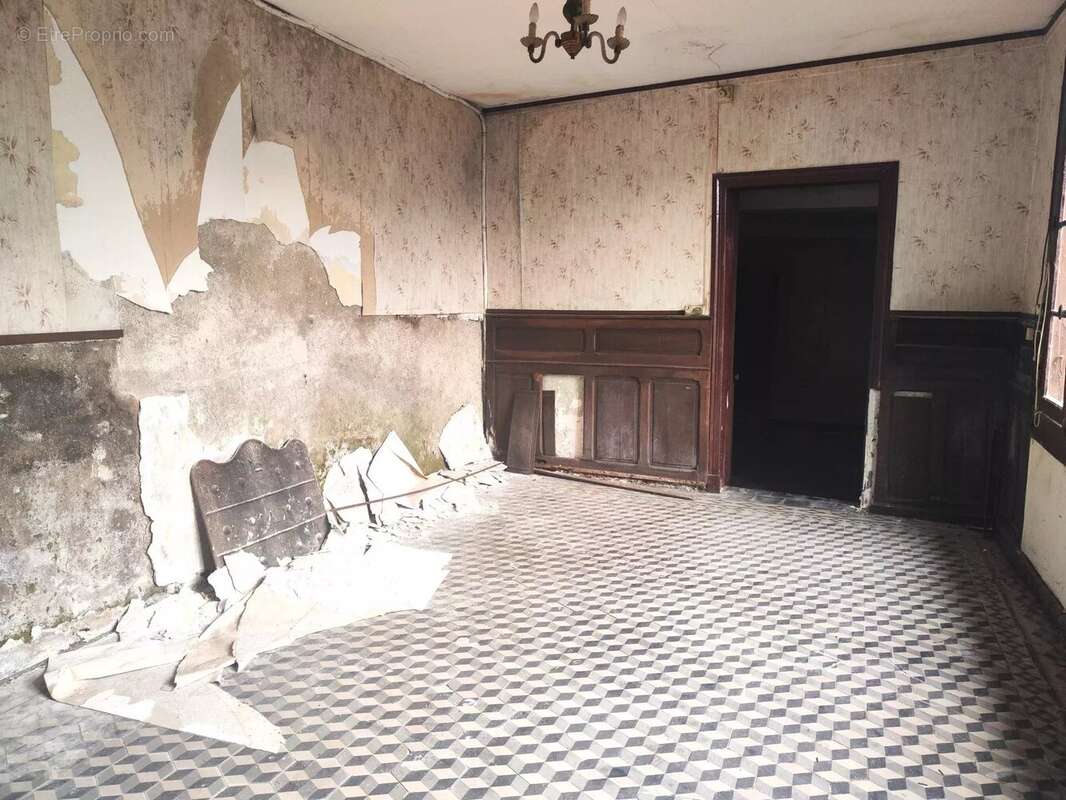Maison à SAUVETERRE-DE-BEARN