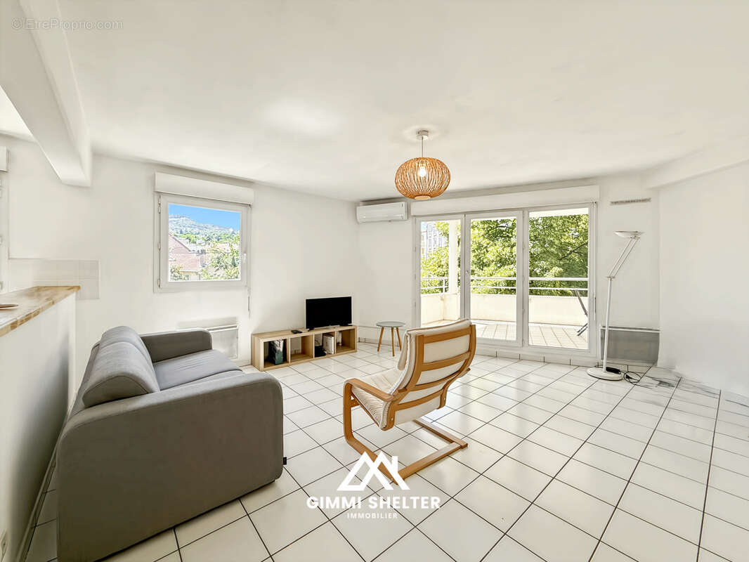 Appartement T2 de 56 m2 avec parking, cave et terrasse à Clermont-Ferrand - photo 2