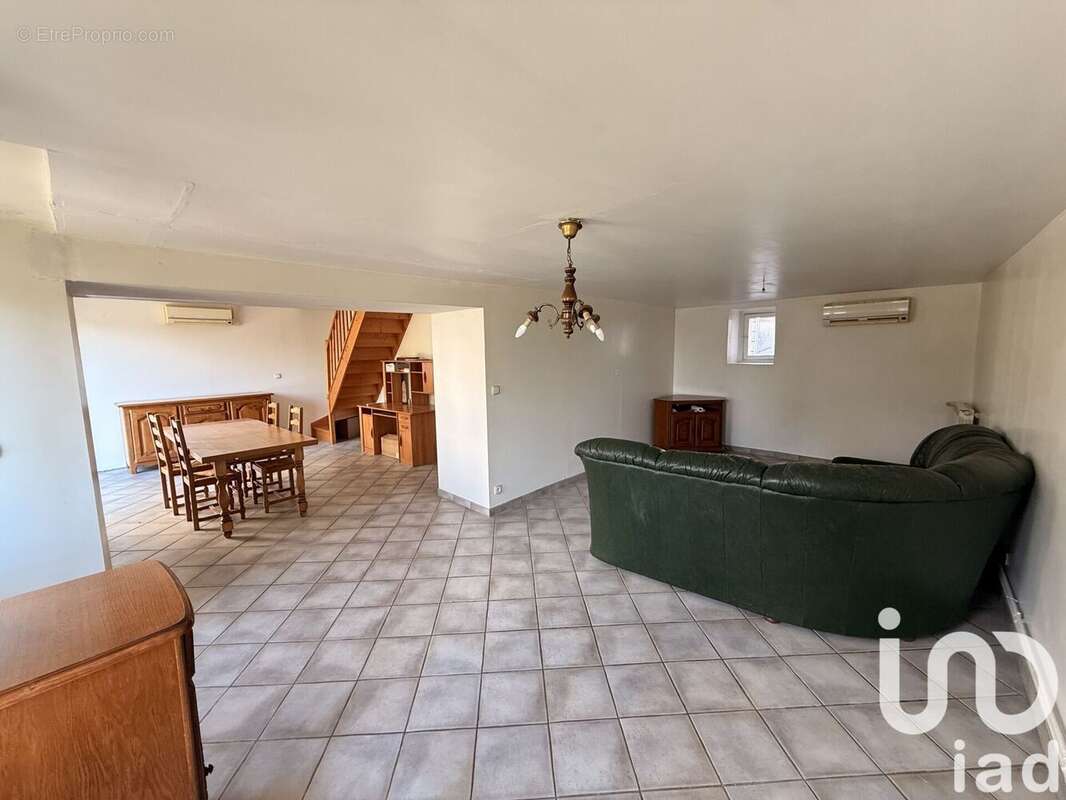 Photo 3 - Maison à CHEZY-SUR-MARNE