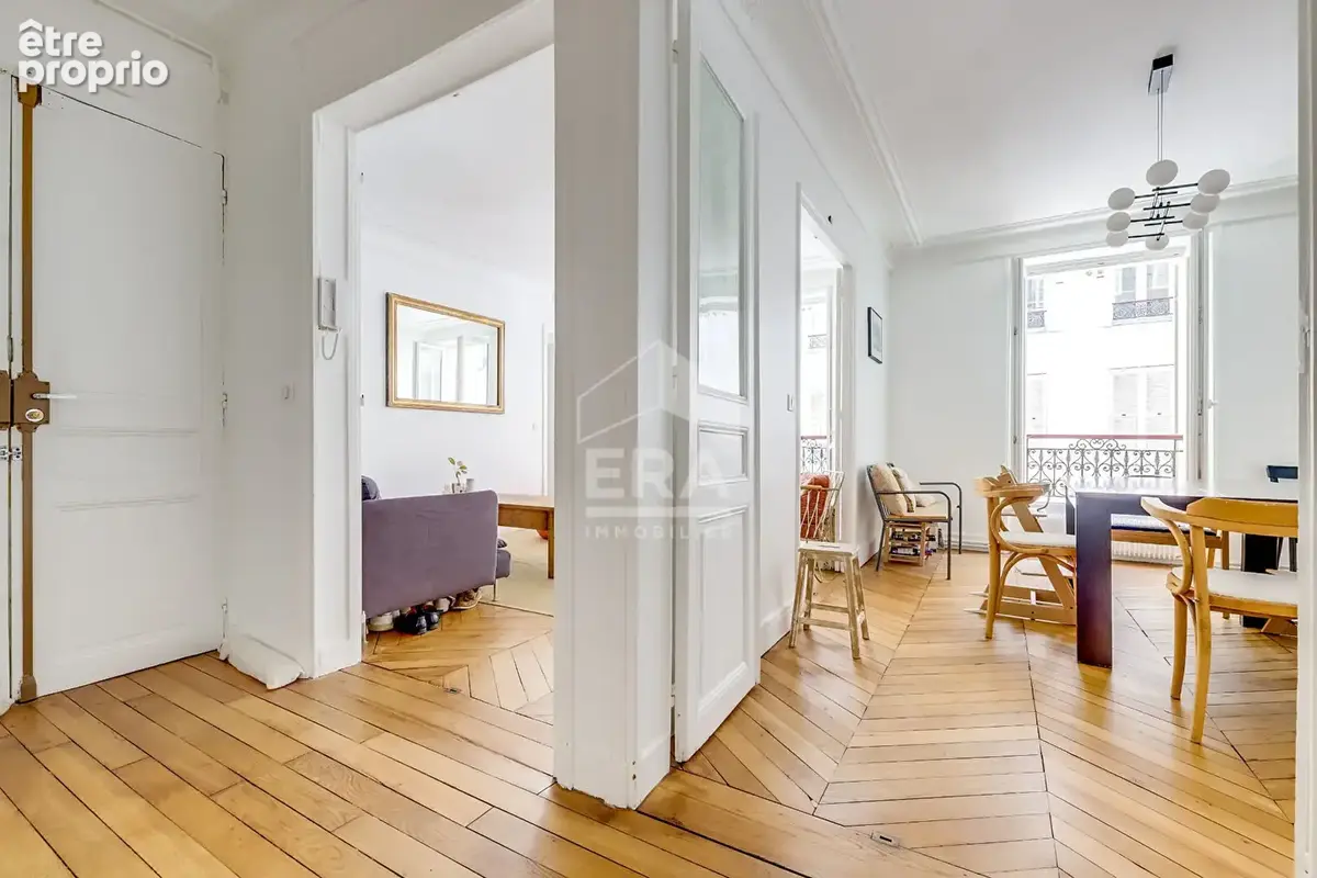Appartement à PARIS-17E