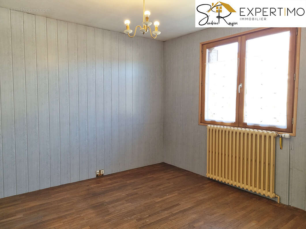 Maison à SAINT-ELOY-LES-MINES