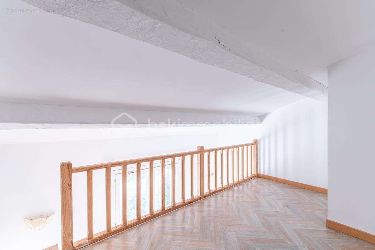 Le brusc - maison 110 m2 - calme - jardin - terrasse - sud/ouest/est - photo 16