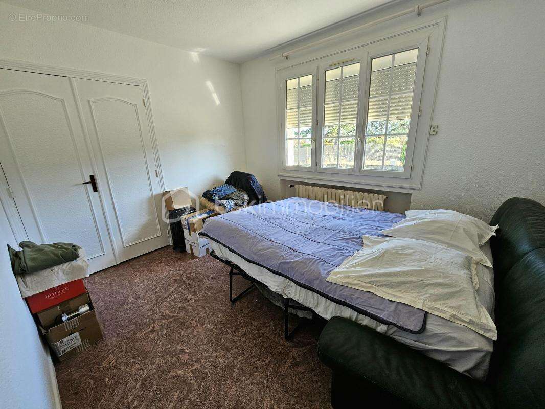 Maison à COMMELLE-VERNAY